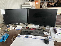 Samsung monitor (2x) - afbeelding 1 van  5