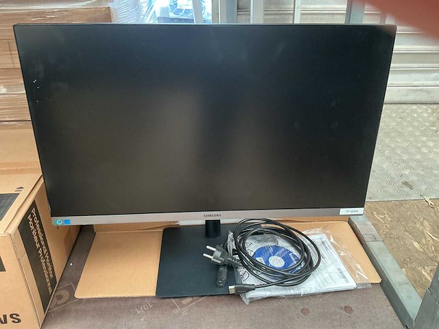 Samsung s24r650fd desktop monitor 23,8” - afbeelding 1 van  3