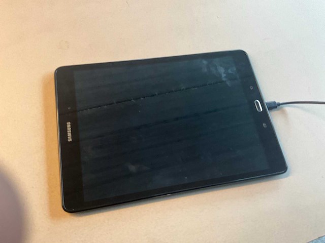 Samsung t550 tablet - afbeelding 2 van  5