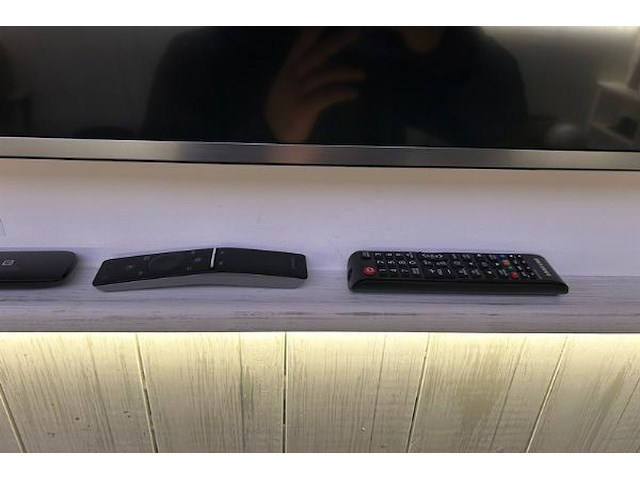 Samsung tv - afbeelding 4 van  7