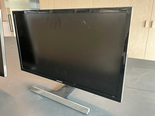 Samsung u28e590d monitor (2x) - afbeelding 3 van  5