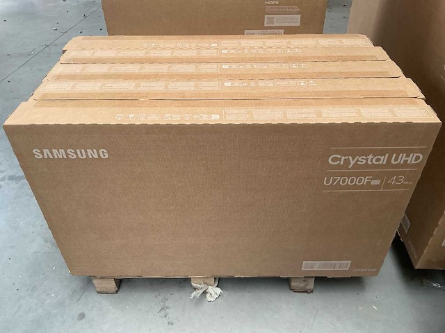 Samsung u7000f crystal uhd televisie (5x) - afbeelding 2 van  4