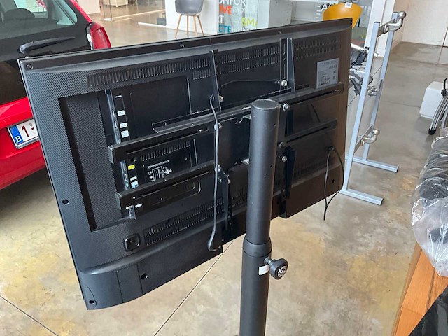 Samsung ue40ku6000w 40" 4k uhd tv - afbeelding 2 van  6