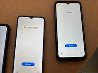 Samsung & xiaomi - set van 7 mobiele telefoons - afbeelding 3 van  8