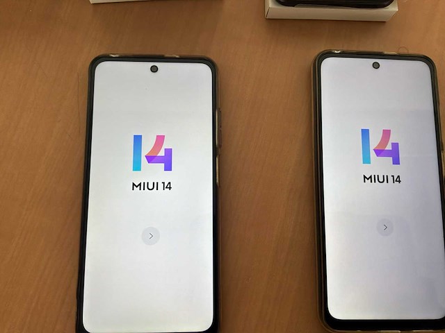 Samsung & xiaomi - set van 7 mobiele telefoons - afbeelding 4 van  8