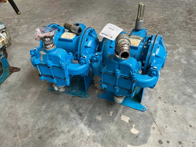 Sandpiper sb25 pneumatische membraanpomp - afbeelding 5 van  5