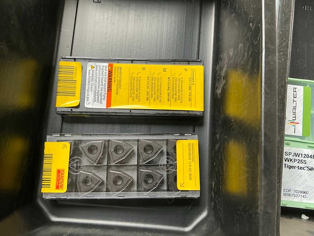 Sandvik wcmx0804 12 r-53 3040 snijplaat (20x) - afbeelding 2 van  3
