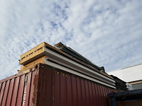 Sandwichpanelen voor dak 4 stuks + 2 wand sandwichpanelen - afbeelding 2 van  2