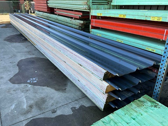 Sandwichpanelen/isolatiepanelen (4x) - afbeelding 1 van  7