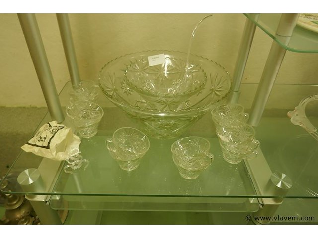 Sangria kommen met tassen - afbeelding 1 van  1