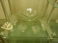 Sangria kommen met tassen - afbeelding 1 van  1