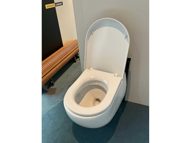 Sanibroyeur saniwall pro vuilwaterpompunit met toilet - afbeelding 5 van  6