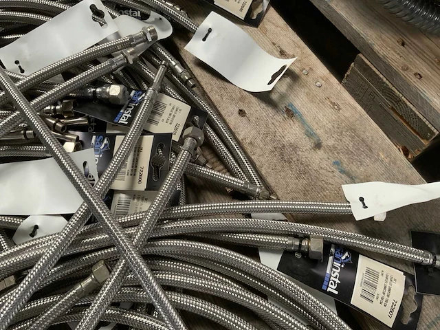 Saninstal sk3 partij aansluitslang - afbeelding 3 van  7