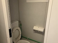 Sanitair container - afbeelding 15 van  17