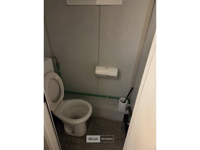 Sanitair container - afbeelding 16 van  17