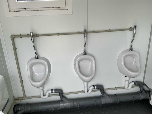 Sanitair container - afbeelding 2 van  20