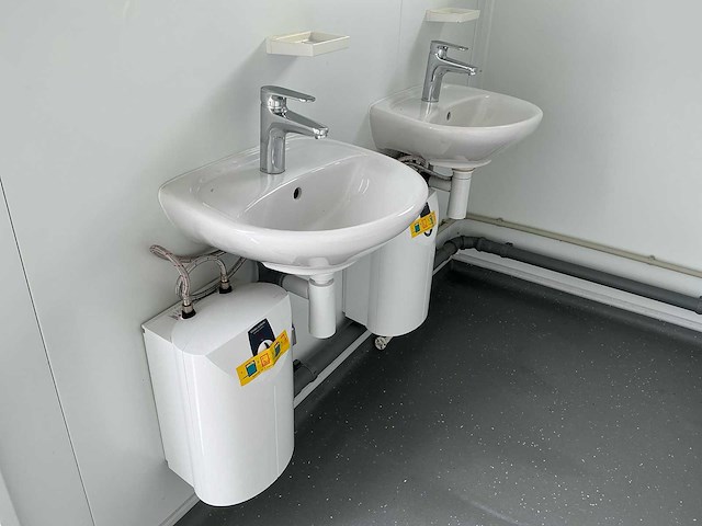 Sanitair container - afbeelding 7 van  20
