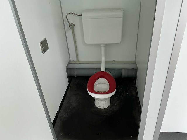 Sanitair container - afbeelding 10 van  20