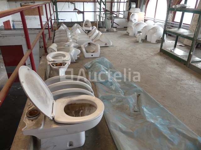 Sanitaire apparatuur (010498-042) - afbeelding 1 van  10