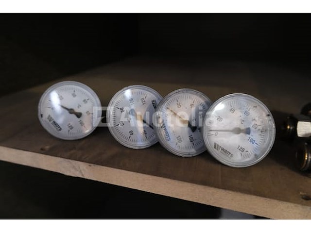 Sanitaire apparatuur - afbeelding 5 van  12