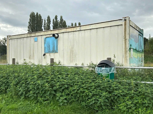 Sanitaire container 20ft - afbeelding 10 van  18