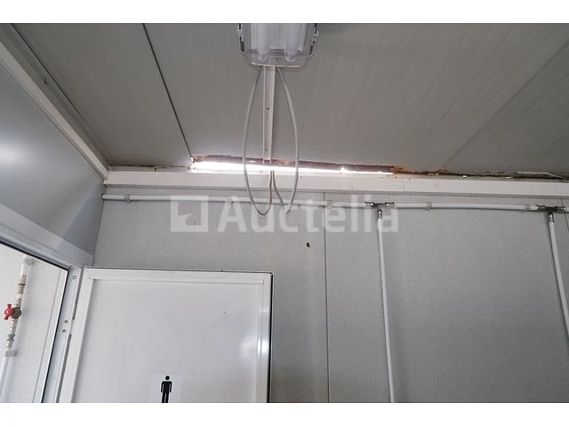 Sanitaire container + douche real - afbeelding 24 van  49