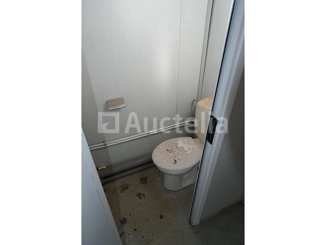Sanitaire container + douche real - afbeelding 35 van  49