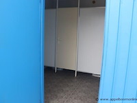 Sanitaire container, met toiletten, urinoir, wasbak, raam met rolluik - afbeelding 3 van  8