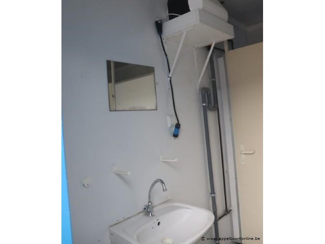 Sanitaire container, met toiletten, urinoir, wasbak, raam met rolluik - afbeelding 8 van  8