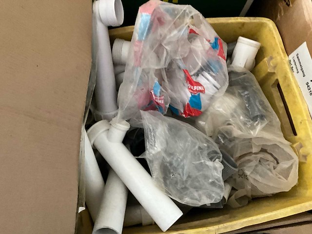 Sanitaire toebehoren - afbeelding 3 van  9