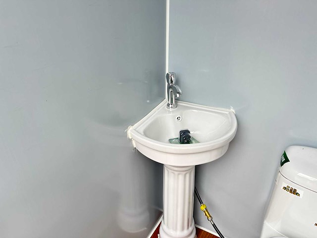 Sanitairunit - afbeelding 9 van  18