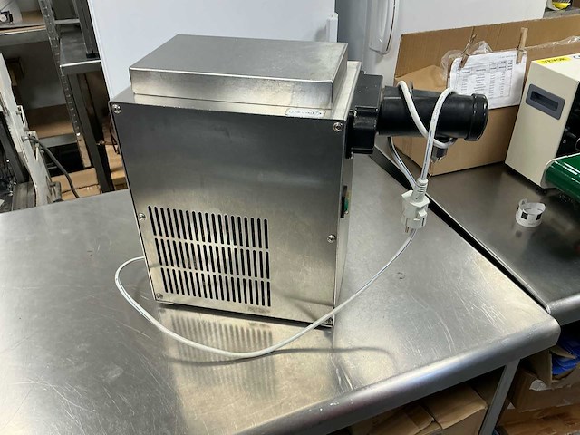 Sanomat slagroommachine amigo overige bakkerijmachines - afbeelding 2 van  4