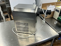 Sanomat slagroommachine amigo overige bakkerijmachines - afbeelding 2 van  4