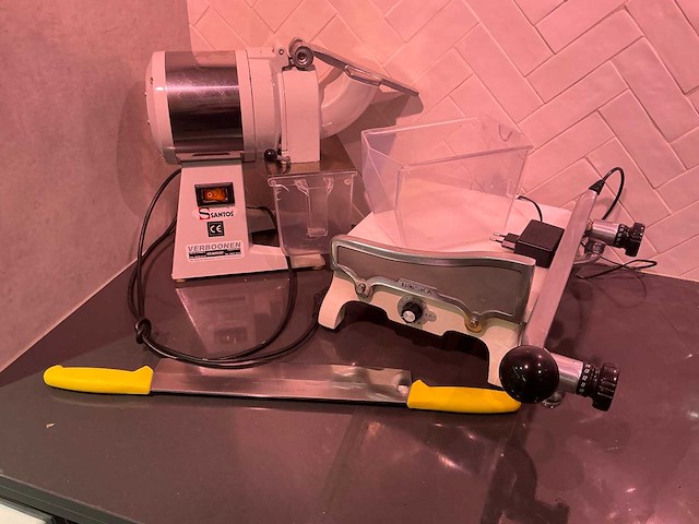 Santos - boska professionele kaasmolen en professioneel kaas snijmachine van het merk boska. - afbeelding 4 van  5