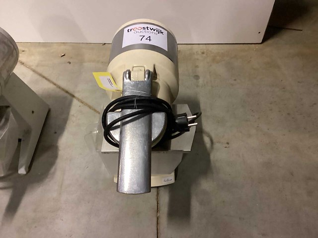 Santos kaasraspmachine - afbeelding 1 van  3
