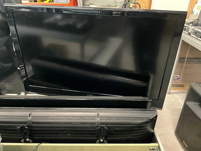 Sanyo ce42fd08-c/x tv flatscreen (3x) - afbeelding 1 van  5