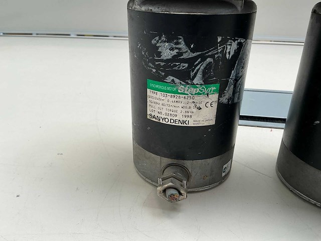 Sanyo denki 103-8928-6250 stappenmotor (3x) - afbeelding 4 van  5
