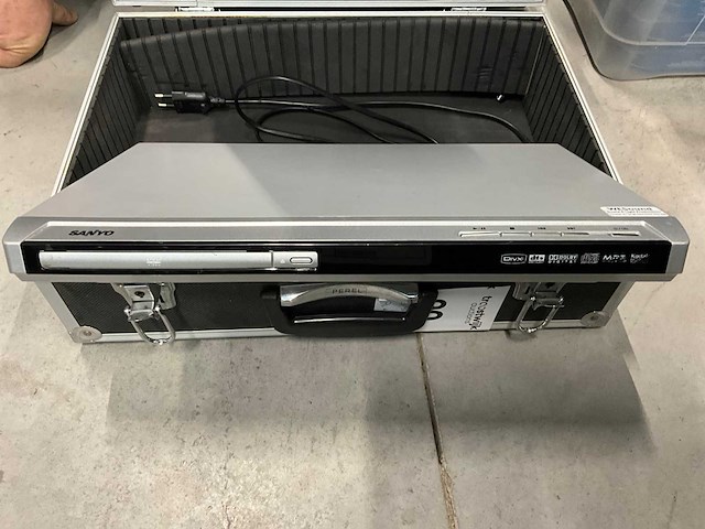 Sanyo , pioneer dvd speler (3x) - afbeelding 1 van  3
