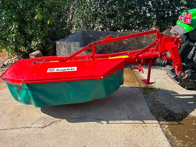 Saphir - km 186 - grasoogstmachine - afbeelding 1 van  13