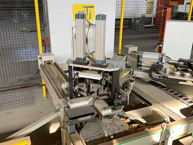 Sarl mti sertisseuse persmachines - afbeelding 6 van  7