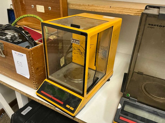 Sartorius precisieweegschaal (2x) - afbeelding 8 van  10