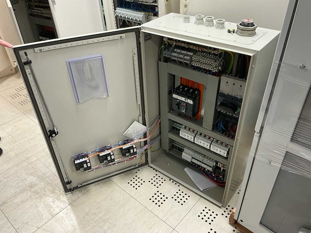 Satelliet 83058 overig elektra toebehoren - afbeelding 5 van  9