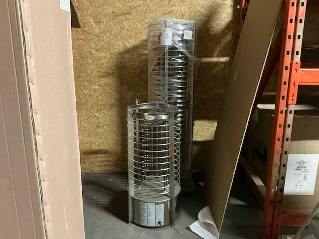 Sauna oven tower heater (2x) - afbeelding 1 van  5
