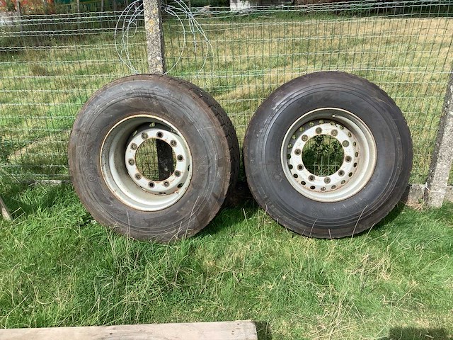 Sava vrachtwagenband 385/65r22.5 (2x) - afbeelding 1 van  6