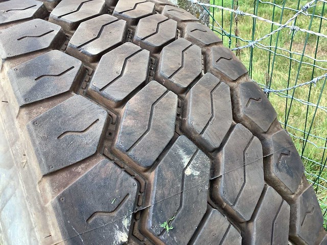 Sava vrachtwagenband 385/65r22.5 (2x) - afbeelding 4 van  6