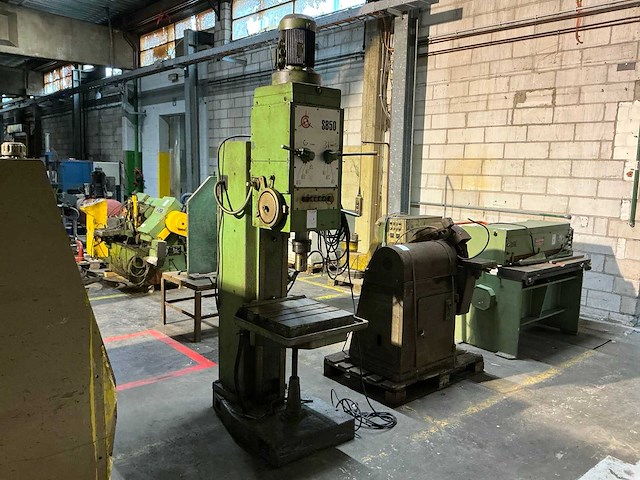 Sb50 kolomboormachine - afbeelding 1 van  9