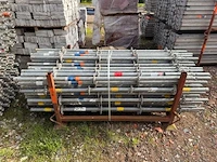 Scafom - staander met pen 2,00 m - steiger (80x)
