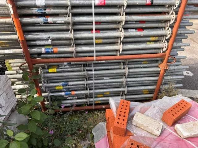 Scafom - staander met pen 2,00m - steiger (70x) - afbeelding 1 van  1