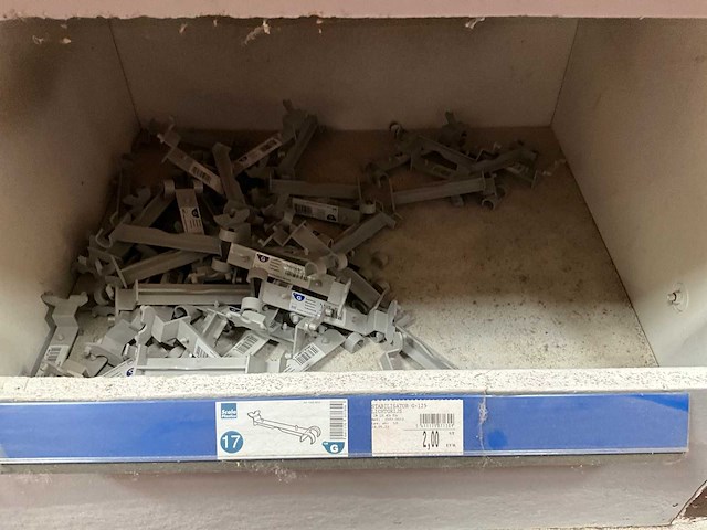Scala dakgootonderdelen en kunststof bochten en verloopstukken - afbeelding 48 van  94