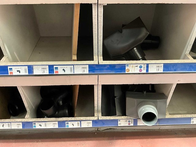 Scala dakgootonderdelen en kunststof bochten en verloopstukken - afbeelding 64 van  94